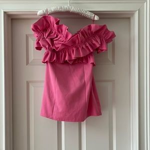 Off shoulder Zara mini dress! Runs small